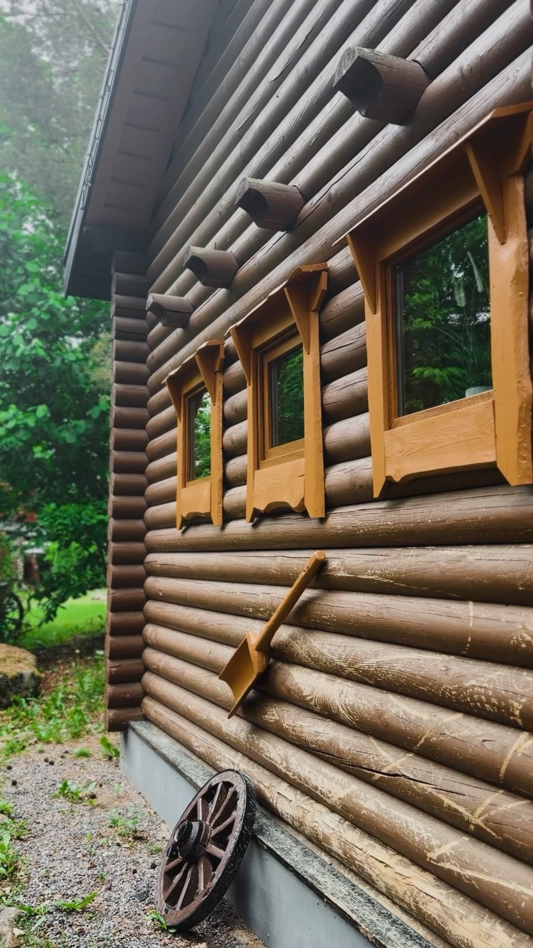 Tere tulemast Vene majja!

📅 Broneeri saunamaja juba täna ja kingi endale unustamatud lõõgastushetked 💫

 👉 Uuri lisa ja broneeri: saunakula.ee 🌐
📧 sauna@saunamaailm.ee
📞 +372 55 000 75

#saunaküla #sõpradega #suvepuhkus #grillipidu #tünnisaun